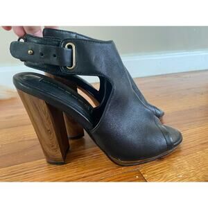 Steven by Steve Madden Nikolett heels size 8.5 black leather peep toe wood heel